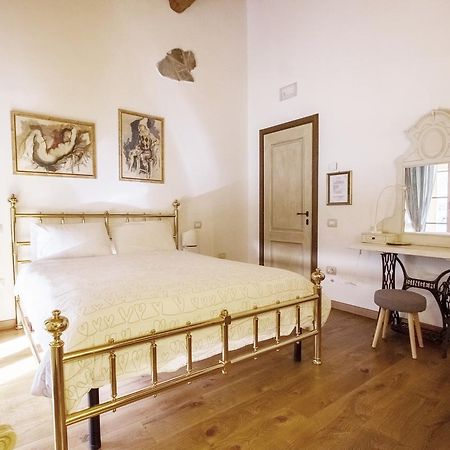 Il Giardino Di Rosmarino Bed & Breakfast Pontremoli Dış mekan fotoğraf