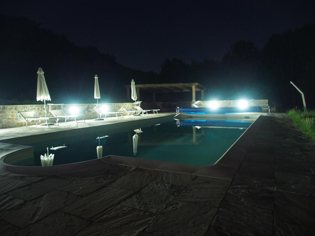 Il Giardino Di Rosmarino Bed & Breakfast Pontremoli Dış mekan fotoğraf