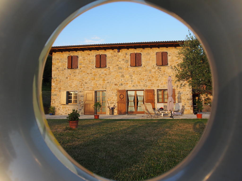 Il Giardino Di Rosmarino Bed & Breakfast Pontremoli Dış mekan fotoğraf