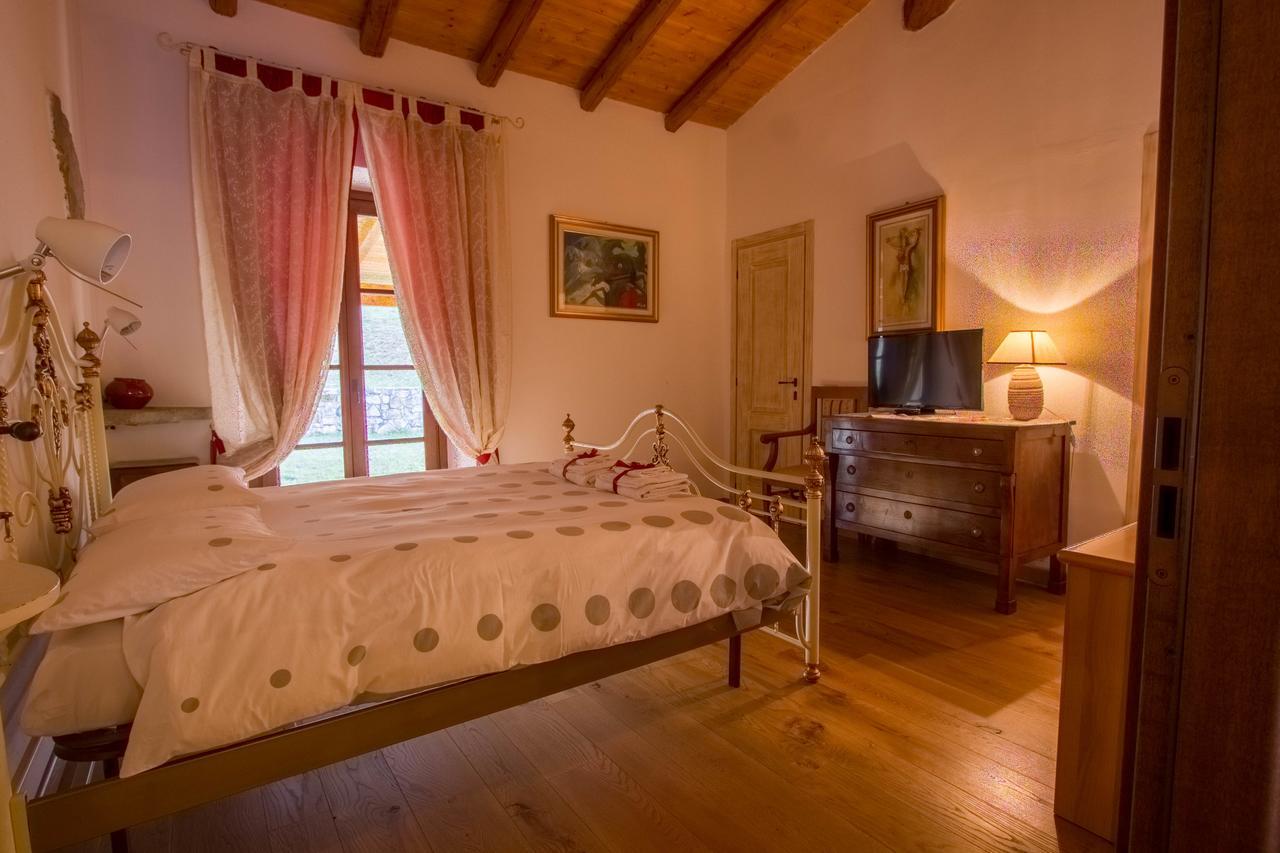 Il Giardino Di Rosmarino Bed & Breakfast Pontremoli Dış mekan fotoğraf