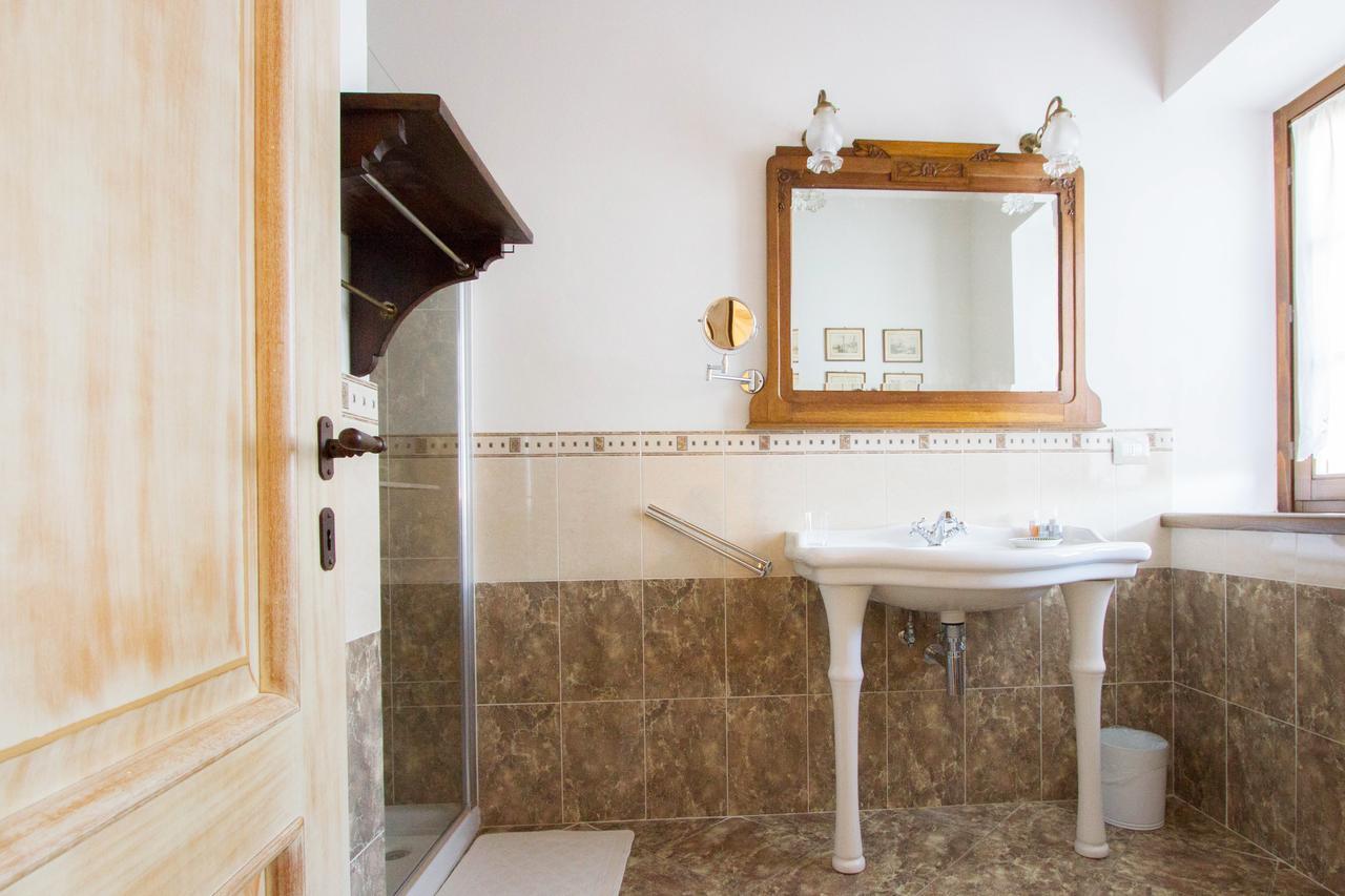 Il Giardino Di Rosmarino Bed & Breakfast Pontremoli Dış mekan fotoğraf