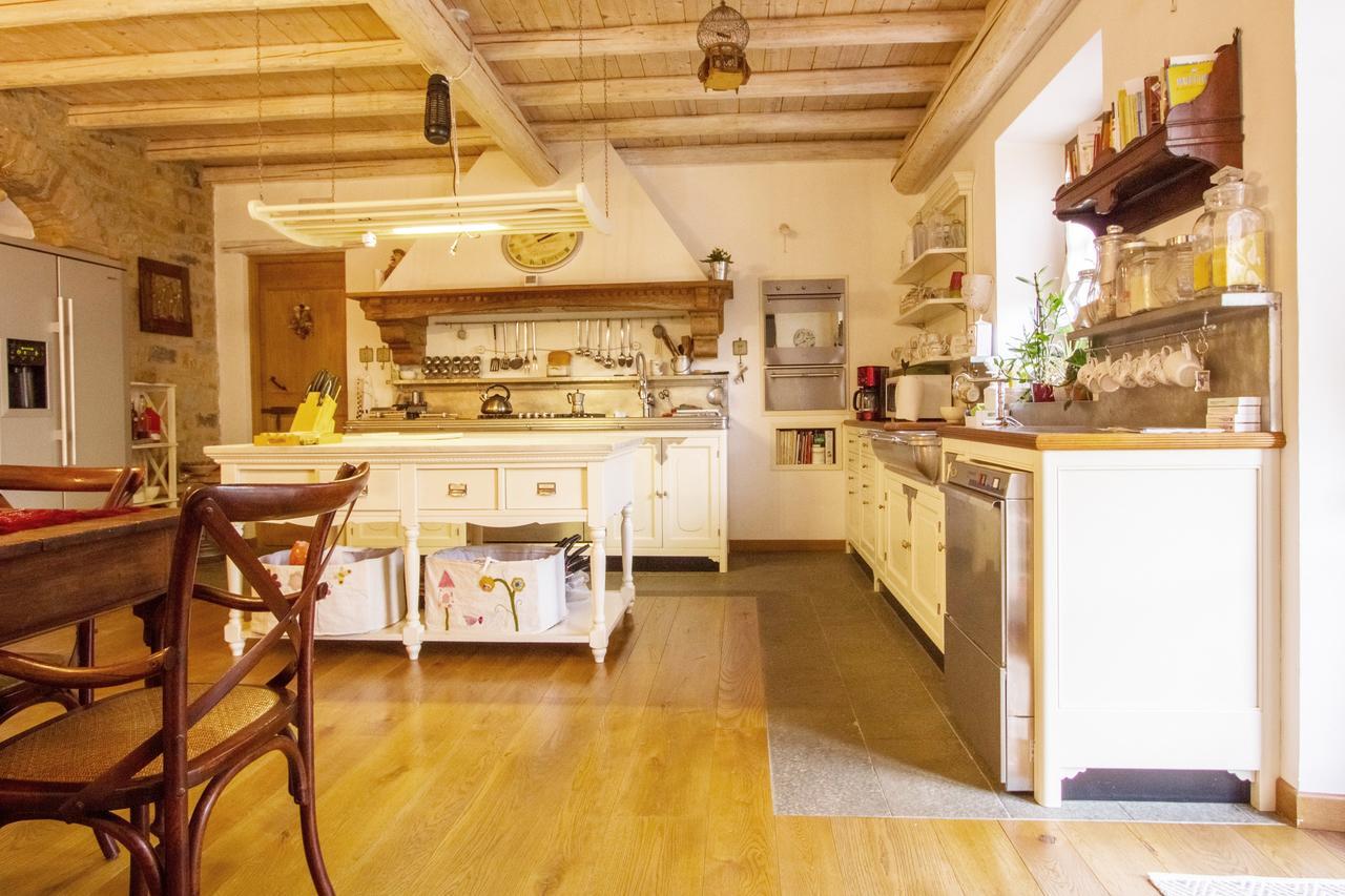 Il Giardino Di Rosmarino Bed & Breakfast Pontremoli Dış mekan fotoğraf